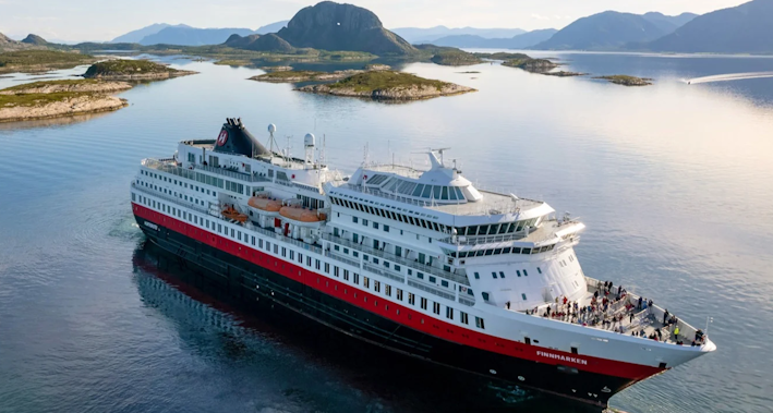 MS Finnmarken ab Hamburg